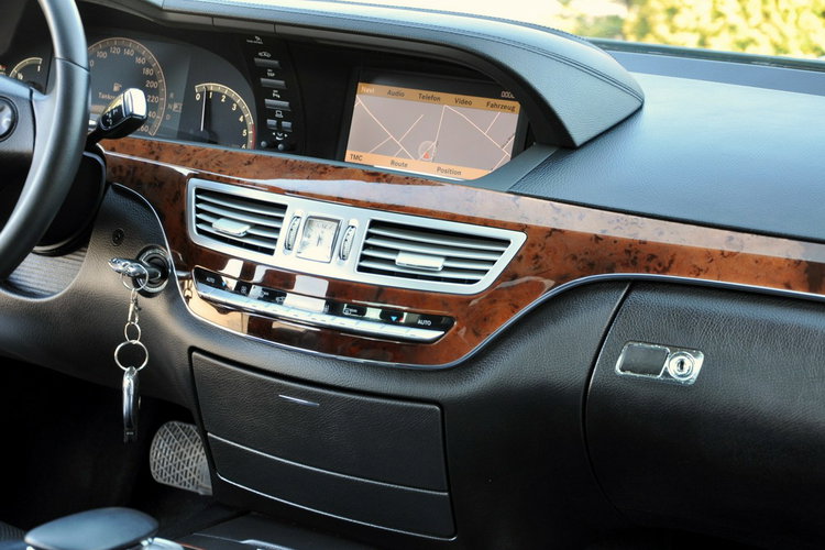 Mercedes S 320 3.0d(235KM) Xenon Navi Skóry El.Fotele El.Kanapa Wentylacja Alu19"ASO zdjęcie 30