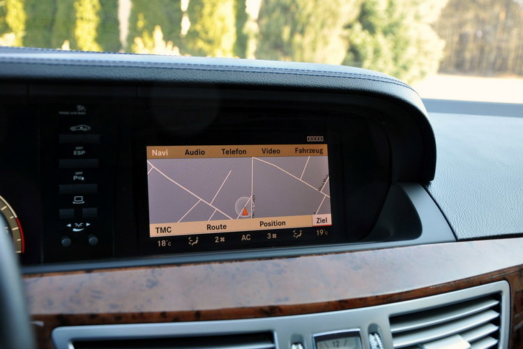 Mercedes S 320 3.0d(235KM) Xenon Navi Skóry El.Fotele El.Kanapa Wentylacja Alu19"ASO zdjęcie 34