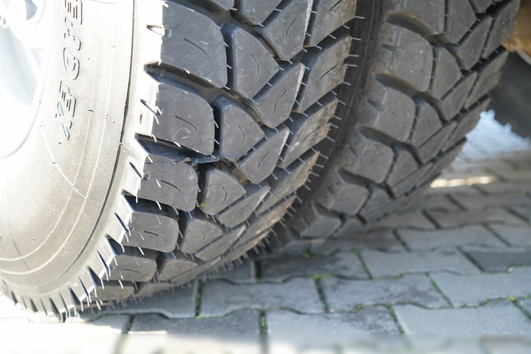 Scania G 440 / 6x6 / ZESTAW / WYWROTKA TRZY-STRONNA / 2X HYDROBURTA /PRZYCZEPA MEILLER / MANUAL zdjęcie 37