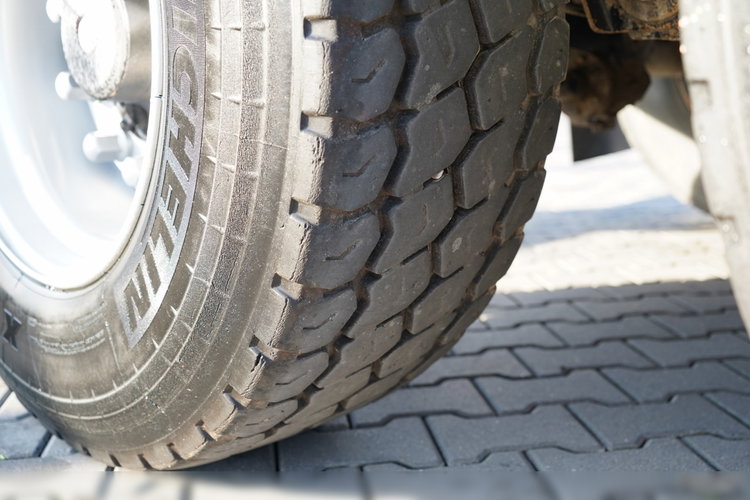 Scania G 440 / 6x6 / ZESTAW / WYWROTKA TRZY-STRONNA / 2X HYDROBURTA /PRZYCZEPA MEILLER / MANUAL zdjęcie 41