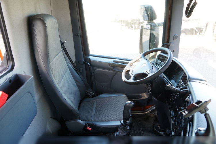 Scania G 440 / 6x6 / ZESTAW / WYWROTKA TRZY-STRONNA / 2X HYDROBURTA /PRZYCZEPA MEILLER / MANUAL zdjęcie 46