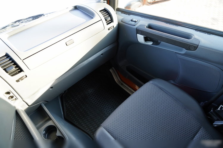 Scania G 440 / 6x6 / ZESTAW / WYWROTKA TRZY-STRONNA / 2X HYDROBURTA /PRZYCZEPA MEILLER / MANUAL zdjęcie 51