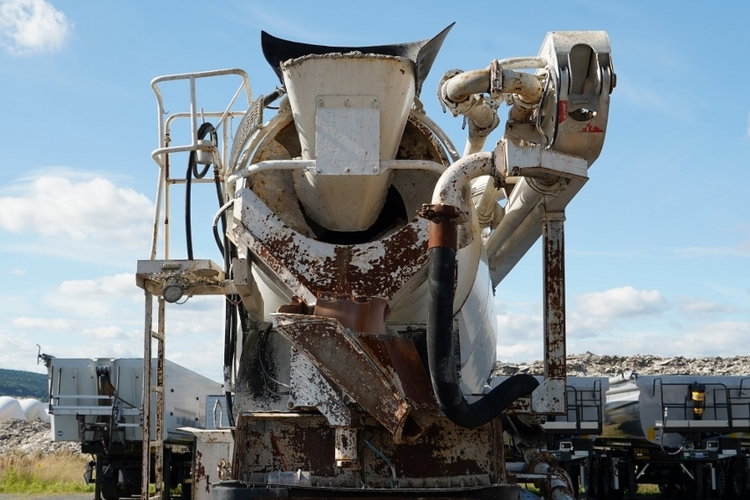 Mercedes -BENZ ACTROS 3241 / POMPOGRUSZKA / 8X4 / BETONIARKA + POMPA SERMAC 3Z24 / EPS + SPRZĘGŁO / ALUFELGI zdjęcie 14