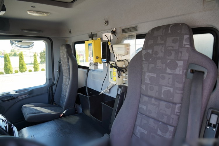 Mercedes -BENZ ACTROS 3241 / POMPOGRUSZKA / 8X4 / BETONIARKA + POMPA SERMAC 3Z24 / EPS + SPRZĘGŁO / ALUFELGI zdjęcie 35