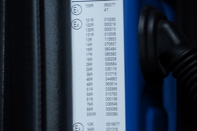 Scania R 450 / HYDRAULIKA / RETARDER / KLIMATYZACJA POSTOJOWA / ALUFELGI / PO KONTRAKCIE SERWISOWYM / SPROWADZONA zdjęcie 37