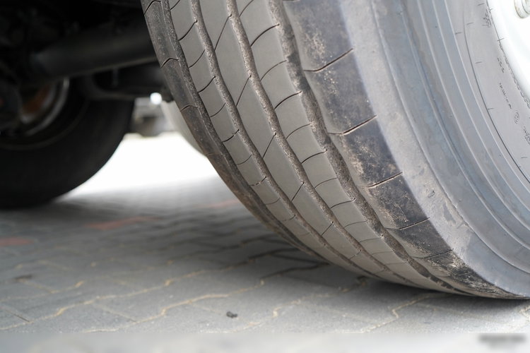 Krone FIRANKA / KOSZ NA PALETY / 2 OSIE PODNOSZONE / 2024 ROK / SPROWADZONA zdjęcie 23