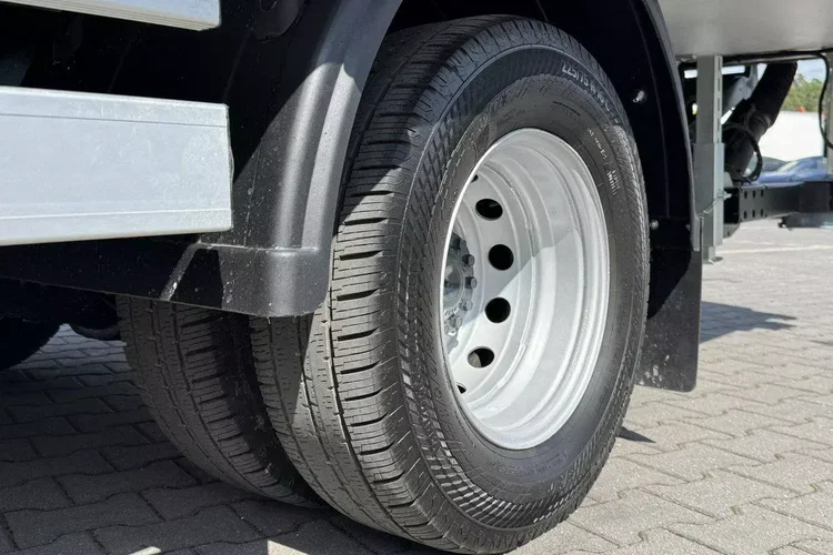 Iveco Daily 72C21 Mroźnia HI-MATIC Ściana Grodziowa Multitemperatura zdjęcie 13