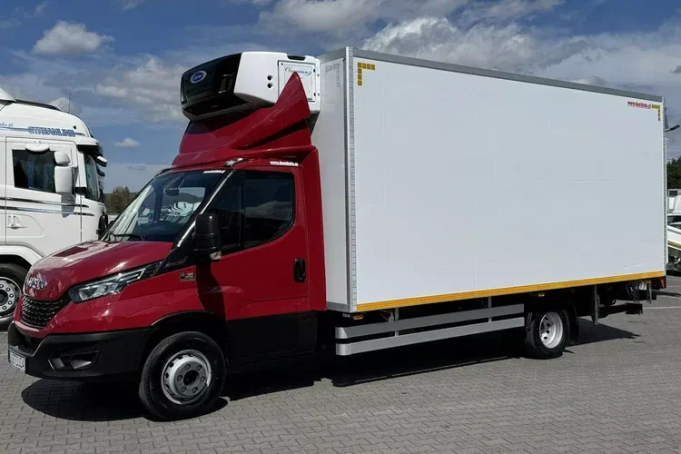 Iveco Daily 72C21 Mroźnia HI-MATIC Ściana Grodziowa Multitemperatura zdjęcie 3