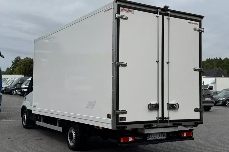 Iveco Daily 35S18 H zdjęcie 23