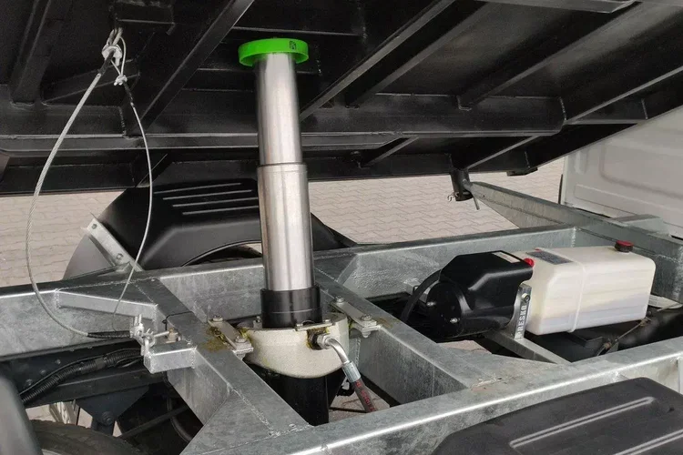 Iveco Daily 35C14 zdjęcie 19