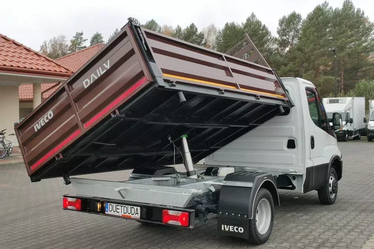 Iveco Daily 35C14 zdjęcie 23