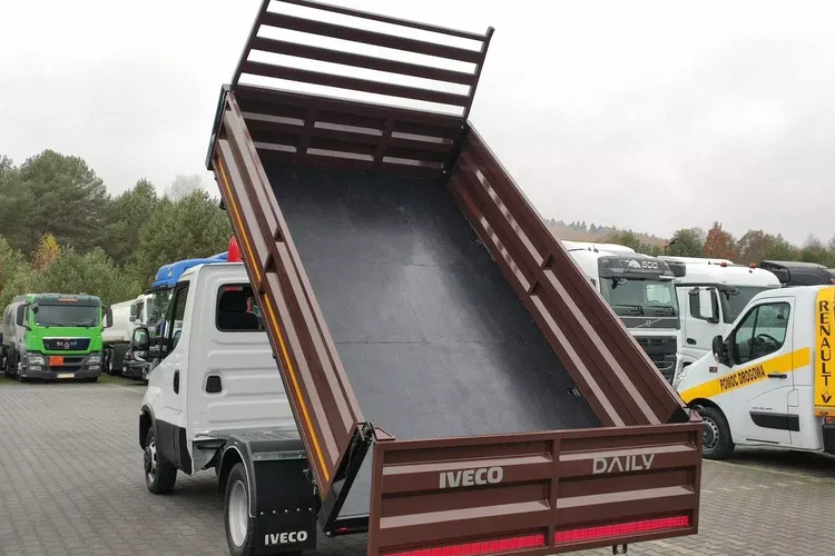 Iveco Daily 35C14 zdjęcie 25