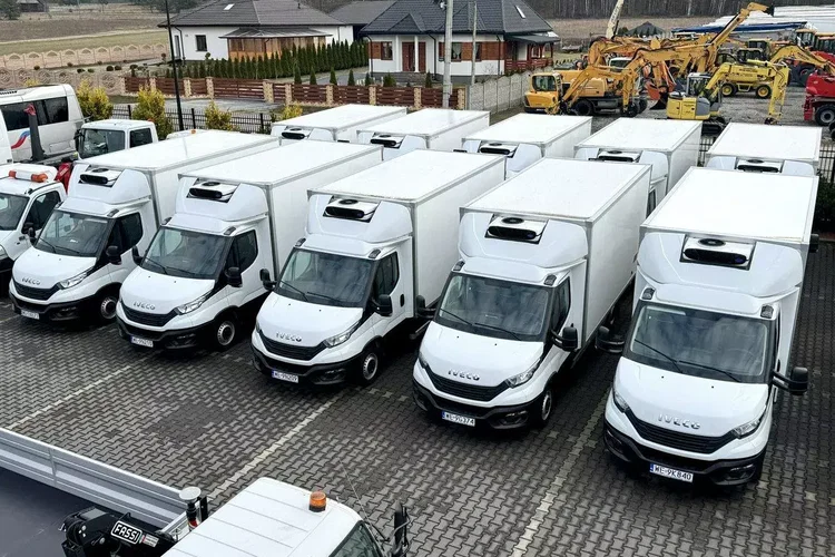 Iveco Daily 35S16 V zdjęcie 11