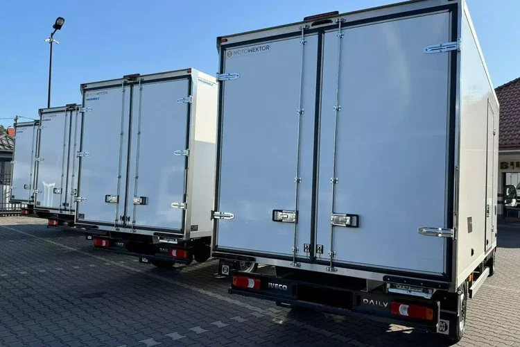 Iveco Daily 35S16 V zdjęcie 3