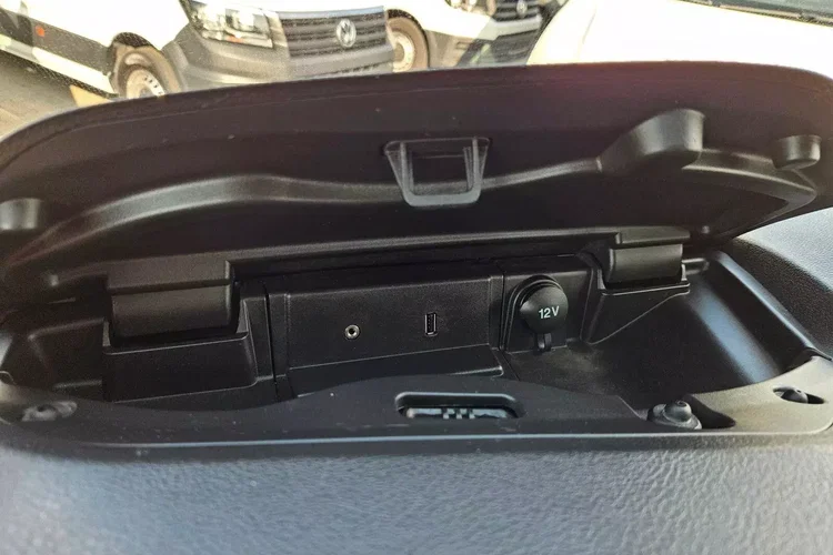 Ford transit L4H3 44999zł NETTO 2.0TdCi/131KM zdjęcie 30