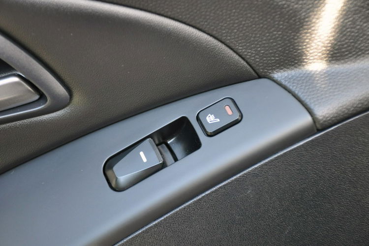 Hyundai ix35 1.7CRDi(116KM) Lift Duża Navi Ledy Skóry Parktronik I Wł Alu17"ASO zdjęcie 20