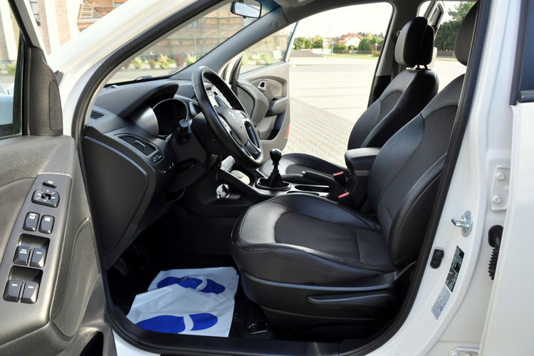 Hyundai ix35 1.7CRDi(116KM) Lift Duża Navi Ledy Skóry Parktronik I Wł Alu17"ASO zdjęcie 21