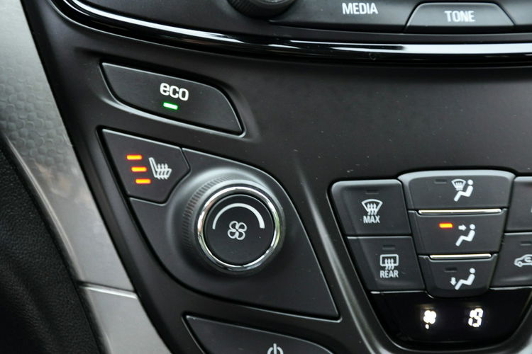 Opel Insignia 1.6CDTi(136KM) Lift Led Navi Kamera Welur Parktronik I Wł Alu17"ASO zdjęcie 34