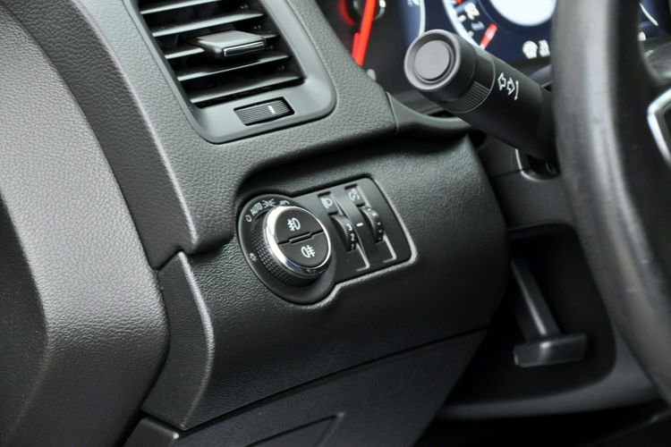 Opel Insignia 1.6CDTi(136KM) Lift Led Navi Kamera Welur Parktronik I Wł Alu17"ASO zdjęcie 36