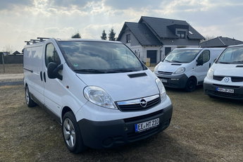 Renault Trafic MAXI DLUGI. klima - bardzo zadbany