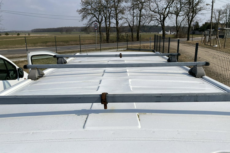 Renault Trafic MAXI DLUGI. klima - bardzo zadbany zdjęcie 15