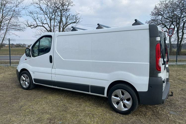 Renault Trafic MAXI DLUGI. klima - bardzo zadbany zdjęcie 29