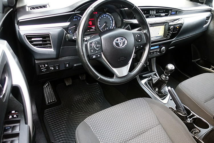 Toyota Corolla 1.6i 132KM Navi+Kamera+SAM PARKUJE I-wł Krajowy BEZWYPADKO zdjęcie 14