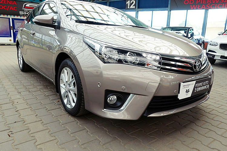 Toyota Corolla 1.6i 132KM Navi+Kamera+SAM PARKUJE I-wł Krajowy BEZWYPADKO zdjęcie 54