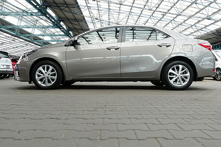 Toyota Corolla 1.6i 132KM Navi+Kamera+SAM PARKUJE I-wł Krajowy BEZWYPADKO zdjęcie 6