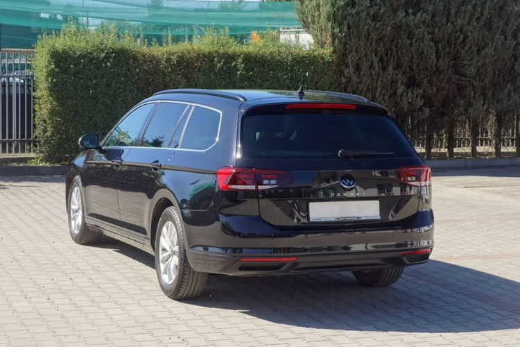 Volkswagen Passat 2.0 TDi Navi Kamera Serwis zdjęcie 3