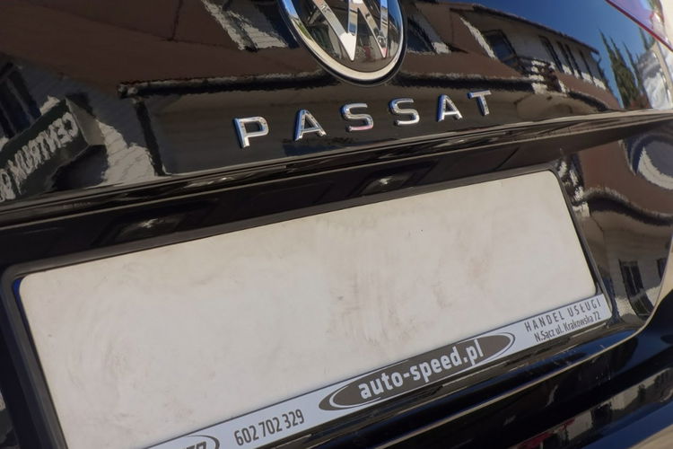 Volkswagen Passat 2.0 TDi Navi Kamera Serwis zdjęcie 31
