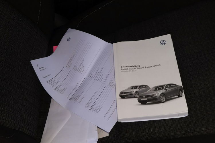 Volkswagen Passat 2.0 TDi Navi Kamera Serwis zdjęcie 36