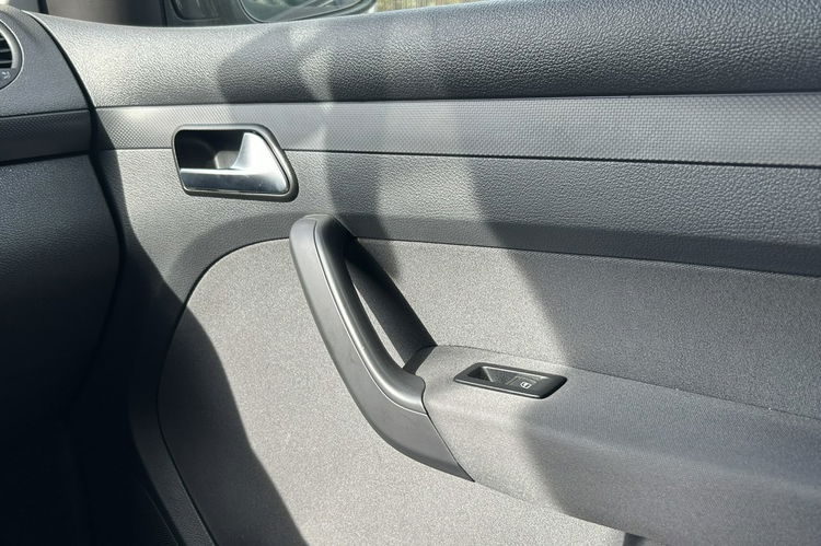 Volkswagen Caddy Super stan TDI Duża Navi Podgrz. fot. 2xdrzwi przesów. tempomat Multi zdjęcie 24