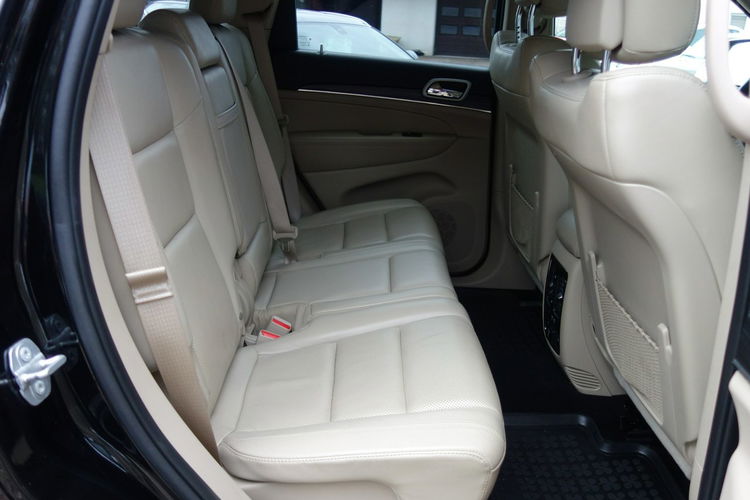 Jeep Grand Cherokee ZAREJESTROWANE, ZADBANE zdjęcie 15