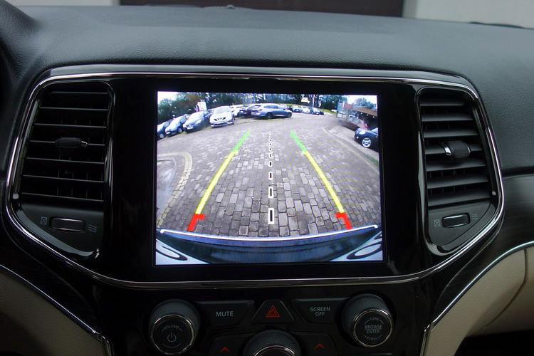 Jeep Grand Cherokee ZAREJESTROWANE, ZADBANE zdjęcie 36