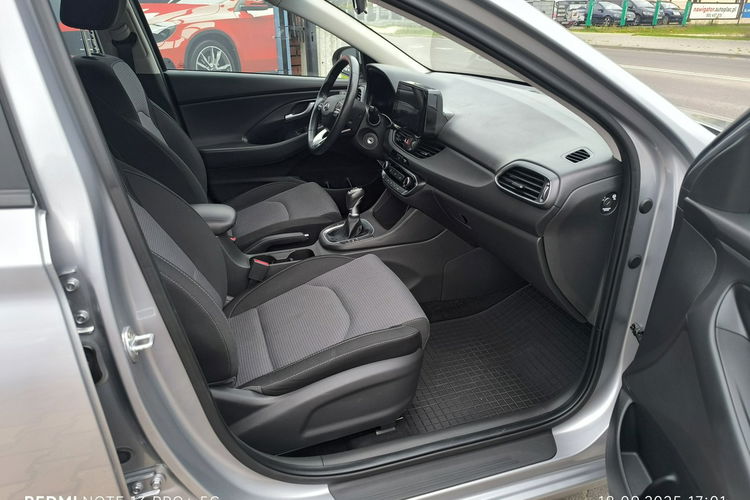 Hyundai i30 1.5DPi 16V 110KM Klimatyzacja Czujniki Parkowania Salon Polska zdjęcie 23