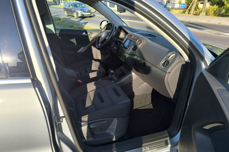 Volkswagen Tiguan 2.0i 16V TURBO 170KM Klima Navi Automat zdjęcie 23