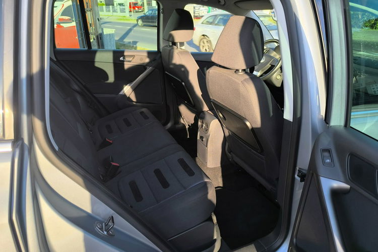 Volkswagen Tiguan 2.0i 16V TURBO 170KM Klima Navi Automat zdjęcie 28