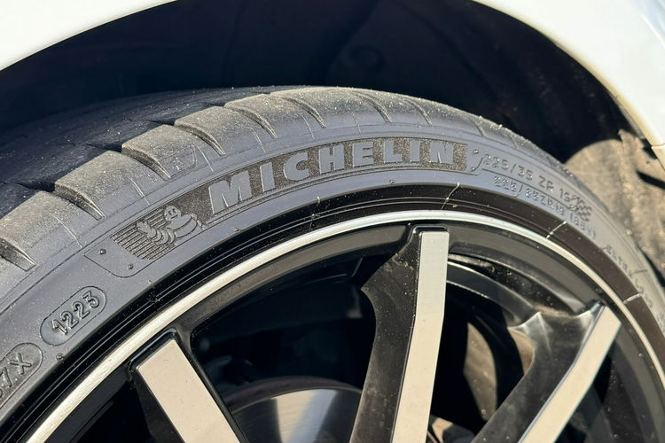 Kia Cee'd Diesel Ekonomiczny Kamera |Cofania zdjęcie 12