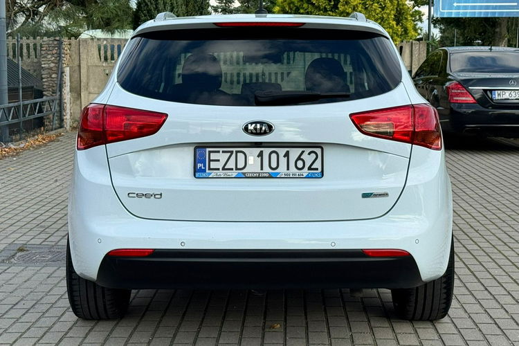 Kia Cee'd Diesel Ekonomiczny Kamera |Cofania zdjęcie 17