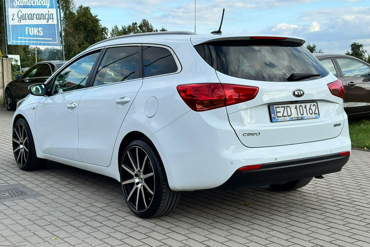 Kia Cee'd Diesel Ekonomiczny Kamera |Cofania zdjęcie 18