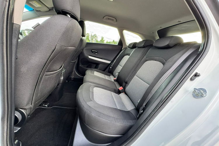 Kia Cee'd Diesel Ekonomiczny Kamera |Cofania zdjęcie 32