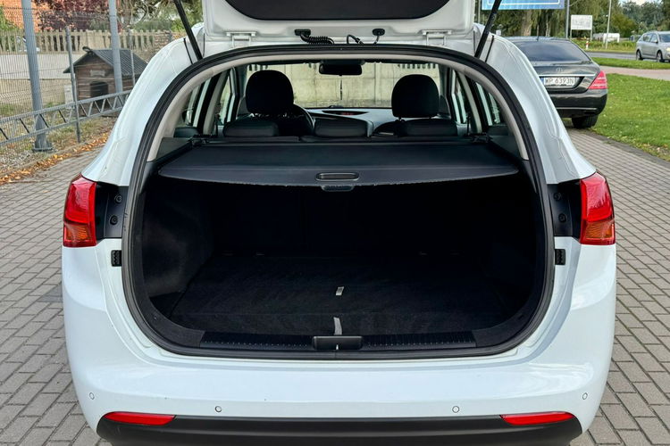 Kia Cee'd Diesel Ekonomiczny Kamera |Cofania zdjęcie 34