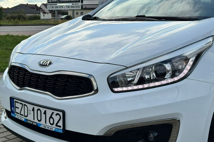 Kia Cee'd Diesel Ekonomiczny Kamera |Cofania zdjęcie 9