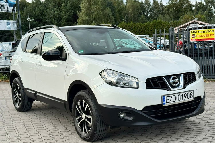 Nissan Qashqai LIFT Panorama Kamera 360 zdjęcie 10