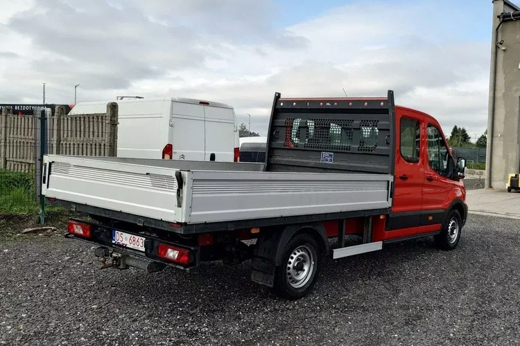 Ford Transit zdjęcie 2