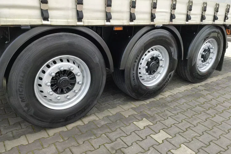 Wielton Standard na osiach SAF LIBNER DO PALET, ZRĄBKI, TROCIN zdjęcie 15