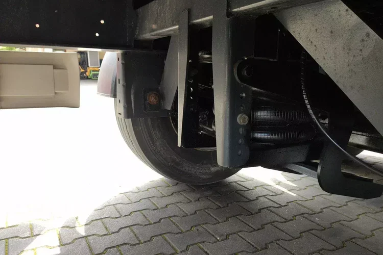 Wielton Standard na osiach SAF LIBNER DO PALET, ZRĄBKI, TROCIN zdjęcie 17