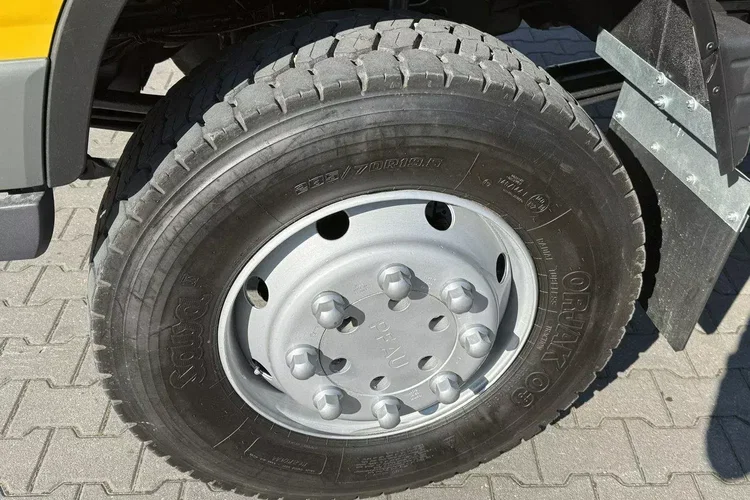 Mitsubishi Canter Fuso 4x4 17C18D 4.9/180KM Wywrotka 3-stronna zdjęcie 7