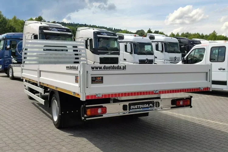 Mitsubishi Canter 7C18 3.0/150 KM Skrzyniowy Automat Klima zdjęcie 15